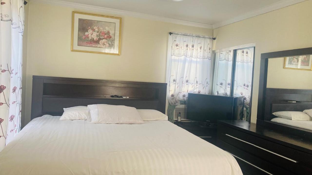 Minutes From Jfk, Beautiful Home With Peaceful, Cosy, Private Room New York Exteriér fotografie
