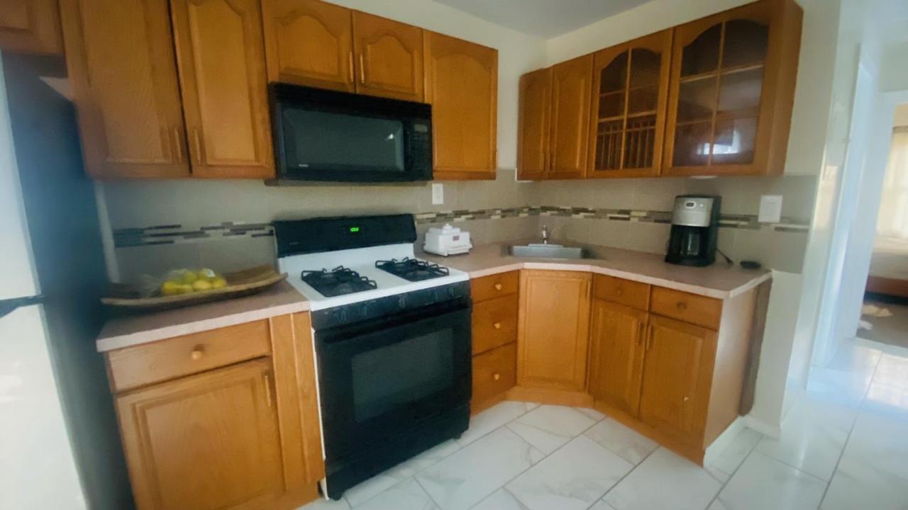 Minutes From Jfk, Beautiful Home With Peaceful, Cosy, Private Room New York Exteriér fotografie